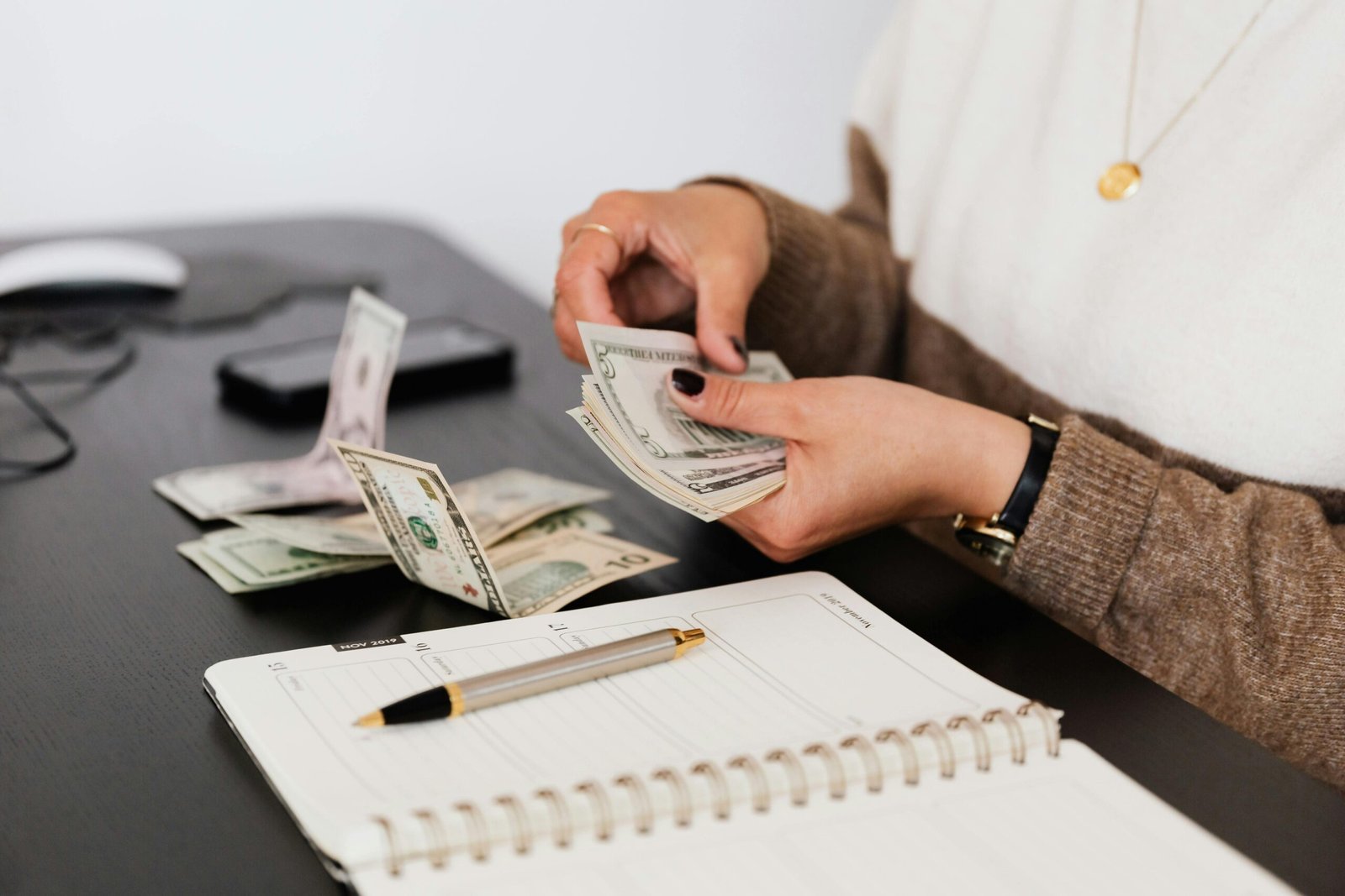 How to Actually Stick to a Budget: (Without Giving Up All the Fun)