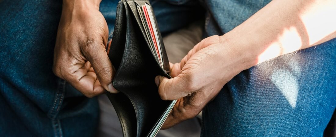 7 Things Keeping You From Saving Money (And How to Fix Them)