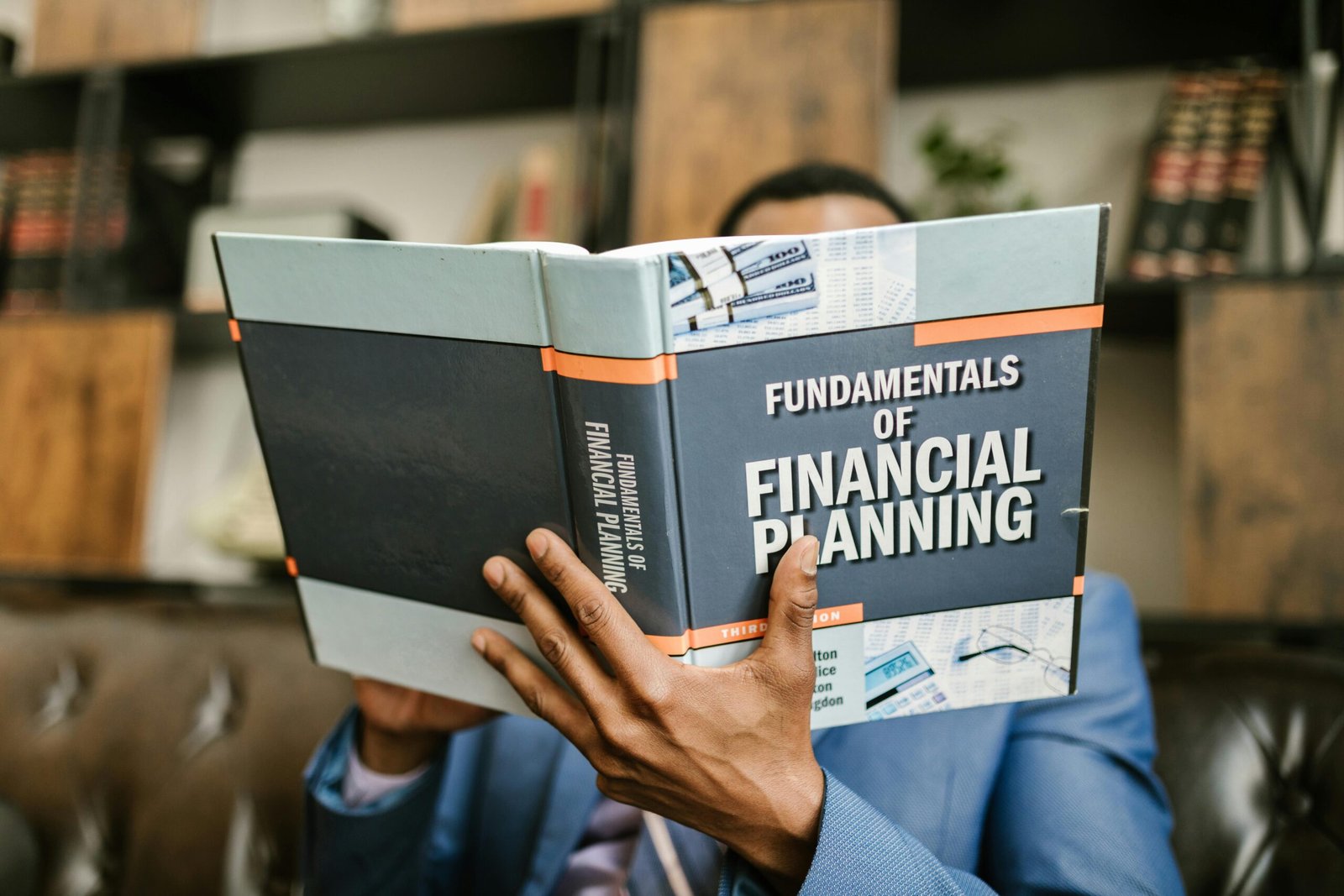 Best Books About Finances That Everyone Should Read