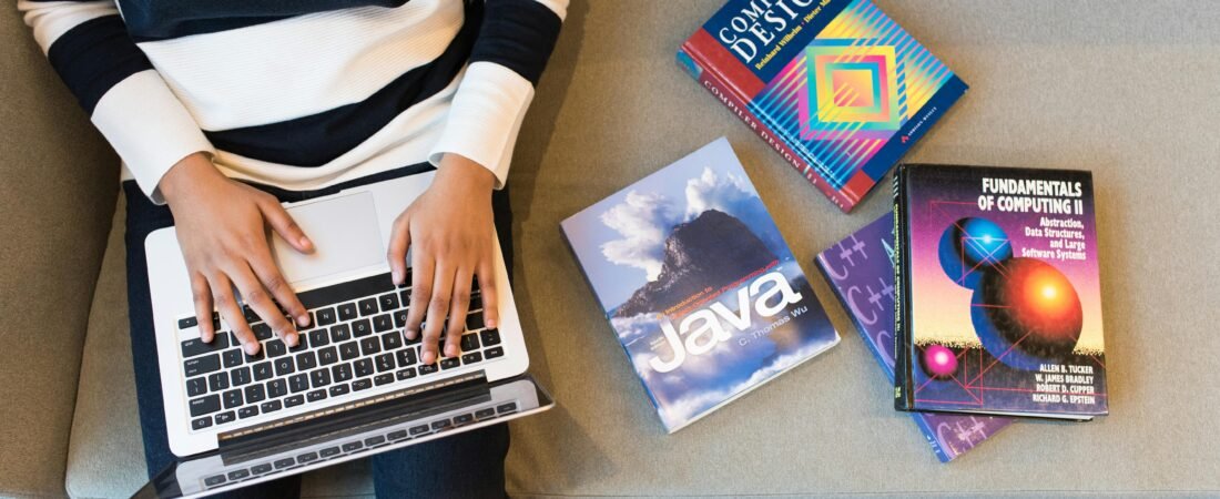 Top 7 Books to Learn High-Income Skills (No Degree Needed)